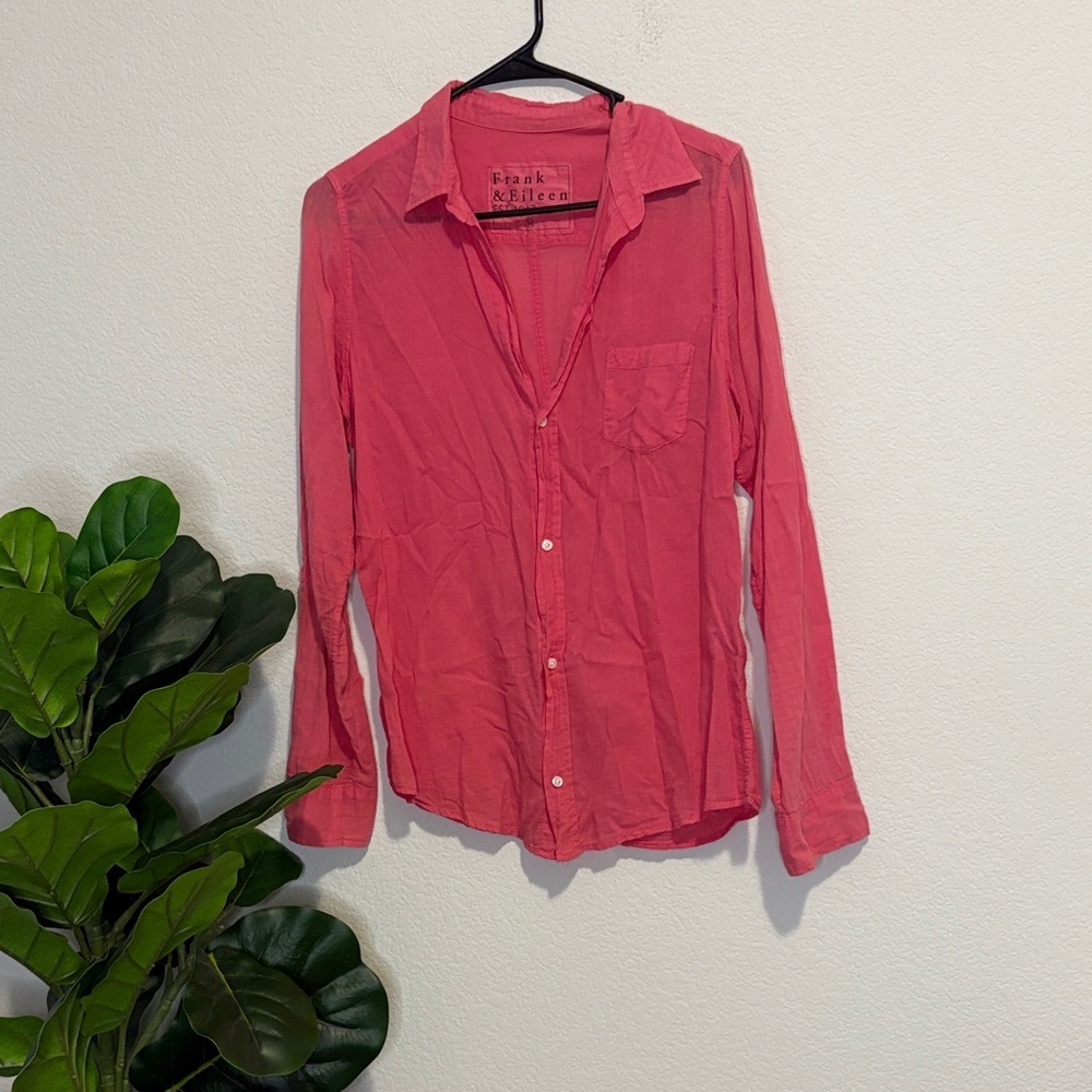 Frank & Eileen Women's Pink Button-Down Shirt 100% cotton